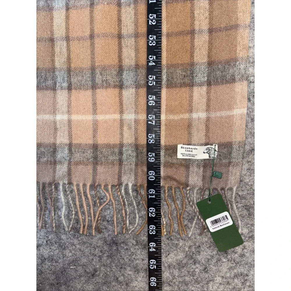 NWT Shepherds Land Lambswool Natural Buchanan Tan Scarf Fringe Scottish Plaid‎